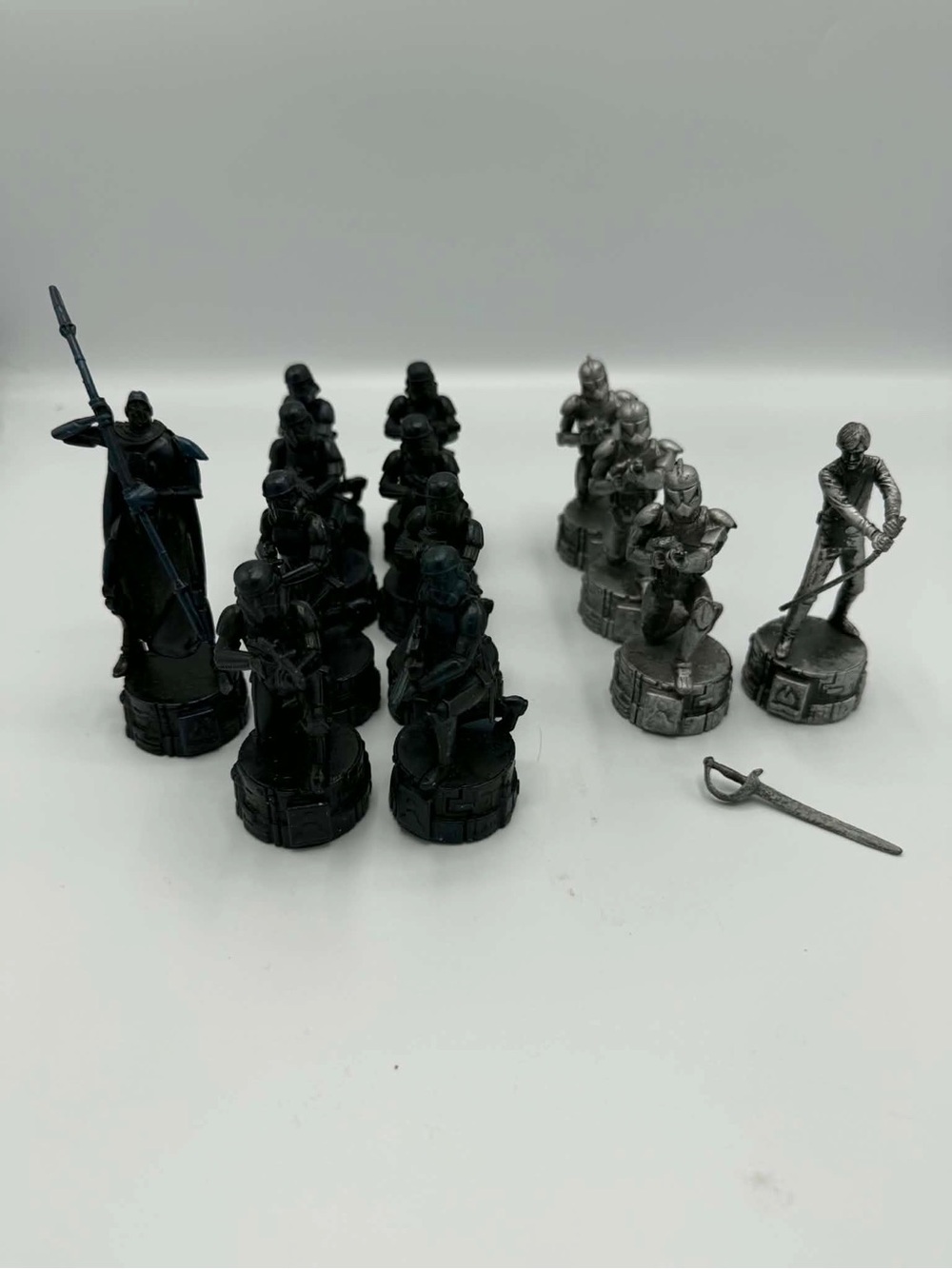 STAR WARS chess Figures 2005 LFL